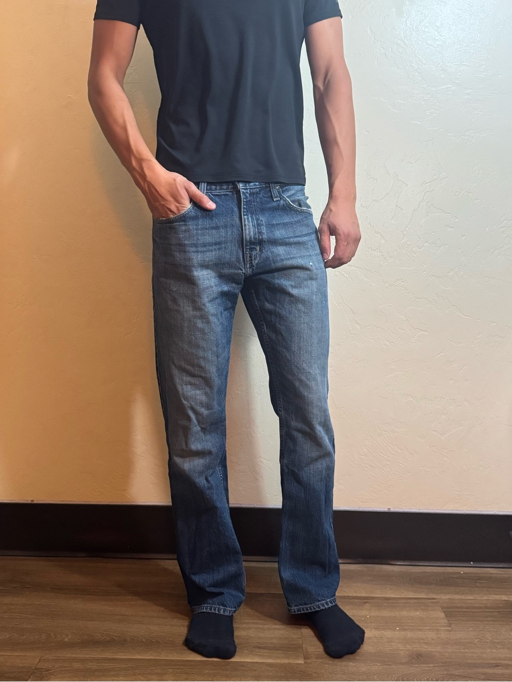 Distressed Vintage Bootcut Arizona Jeans